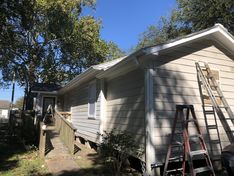 Before & After Exterior Painting in Tomball, TX (7)