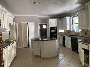 Before & After Kitchen Cabinets Re-finishing in Humble, TX (6)