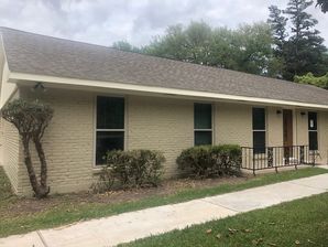 Before & After House Painting in Jersey Village, TX (8)