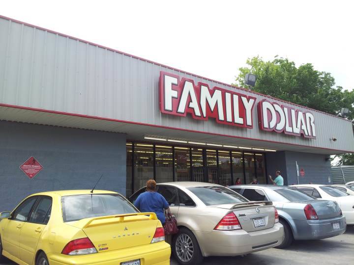 Exterior Commercial Painting of Family Dollar  