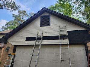 Before & After Siding Replacement & Exterior Painting in THe Woodlands, TX (6)