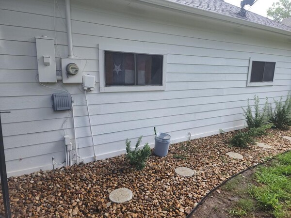 Before & After Siding Eepair in Tomball, TX (3)